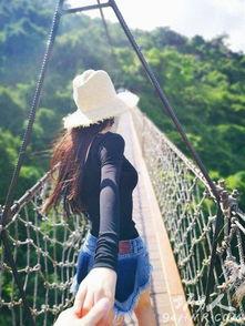 男朋友牵手视角照片,牵手视角下的浪漫时光