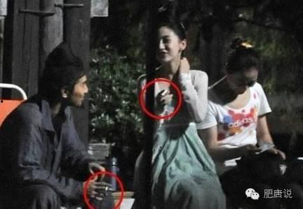 女明星 尿尿,揭秘明星如厕日常