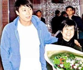 被潜规则男明星,揭秘被潜规则男明星的隐秘人生